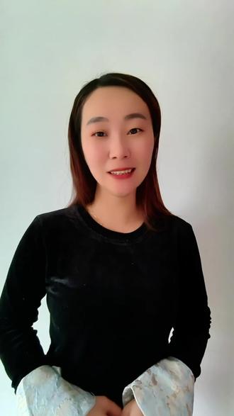 新的一年,愿我们岁岁常欢愉,年年皆胜意,前路浩浩荡荡,万事皆可期待。新的一年,让我们继续心怀热爱,奔赴山海,以微光汇聚星河,让我们携手同行,共赴繁花,共赴圆满#传递温暖 #包头主持人王晓静 #包头主持人潇静 #主持人 #新的一年请多关照