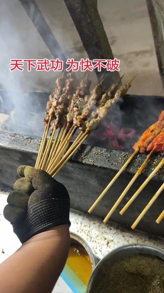 谁给面包上摸的巧克力酱?#烧烤这一块 #同城