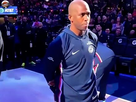 NBA从来都是商业联盟,温情只在有用时生效。保罗的遭遇,不是个例,却是巨星老去最真实、最赤裸的写照!#保罗#篮球有温度 #篮球