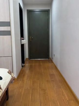飞飞袖蝴蝶印花方领连衣裙黑色收腰中长款显瘦气质无袖连衣裙女夏#连衣裙 #收腰显瘦 #气质穿搭 #显瘦穿搭 #夏季穿搭