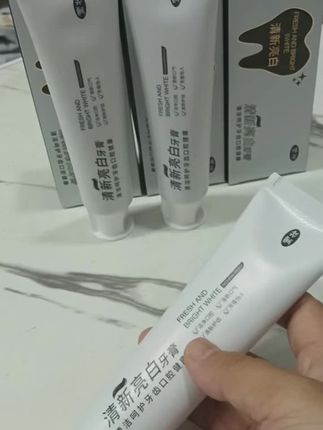 告别黄牙尴尬,一口凉白,现在到手三只,姐妹们快囤起来吧#牙膏 #牙齿美白 #美白牙膏 #生活用品 #好物推荐🔥。,