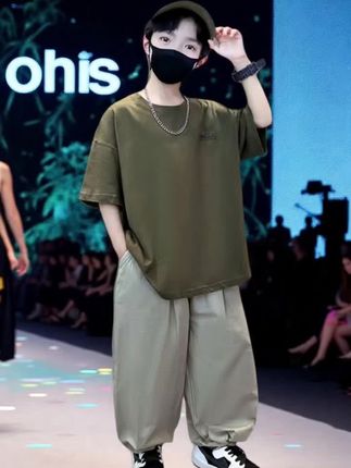 #潮童穿搭 #阳光帅气 #整条街最靓的仔 #DOU