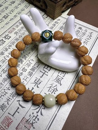 10+灵蛇带配饰#文玩爱好者 #文玩手串 #猴头手串