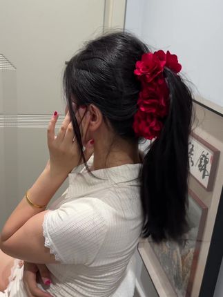 香蕉夹使用方法来咯~不会用的老婆快来学!#简单发型 #发型教程 #发饰发夹