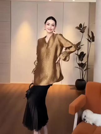 紫紫 薄美人 古金系列延伸线条三季时尚轻奢上衣女ZD01SZHJ603#精致优雅 #气质穿搭#高级感穿搭#显瘦穿搭#时髦精@DOU+小助手
