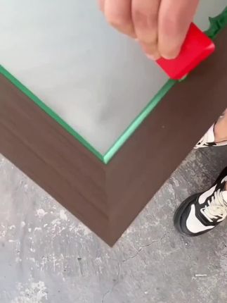 美缝修边抹胶刮胶板玻璃胶美缝密封修边胶片鱼缸门窗幕墙刮胶工具#美缝刮胶板 #美缝修边刮板 #玻璃胶修边器 #鱼缸美缝 #门窗幕墙