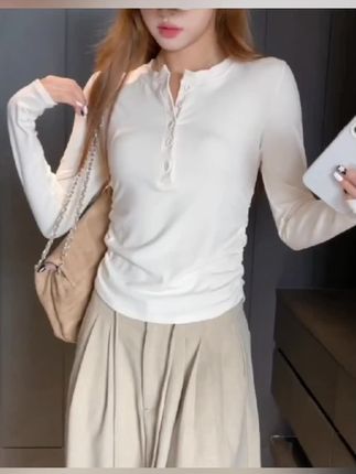 「慕丝绒 柔软亲肤」显瘦内搭打底衫 秋季韩版百搭圆领长袖打底#上衣穿搭 #时尚打底衫 #圆领长袖打底衫 #慕丝绒打底衫 #显瘦内搭