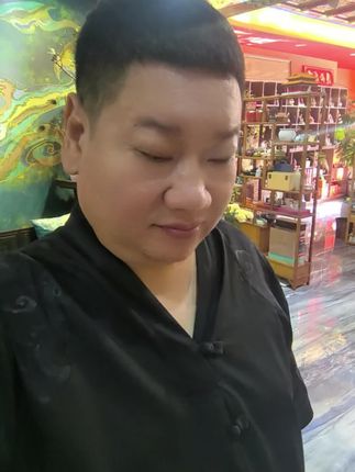 "总有一段路只能你一个人走"
