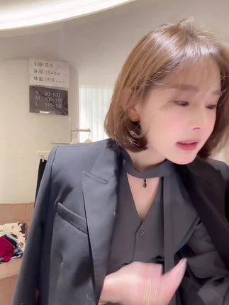 #韩系穿搭 #轻奢女装 #每日分享 #穿搭 #连衣裙