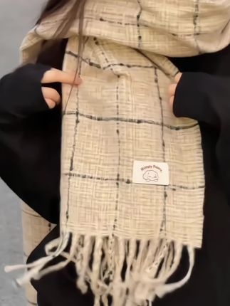 微风渐凉 围巾登场🧣 #秋冬围巾 #早秋穿搭