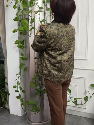 #中年女装 #洋气外套 #秋季新款 #遮肉显瘦 #时尚外套