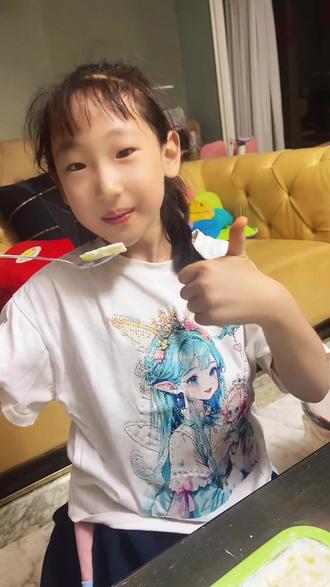 #真实生活分享计划 #炒酸奶 #日常vlog 解锁新体验,自制水蜜桃味炒酸奶,超棒!