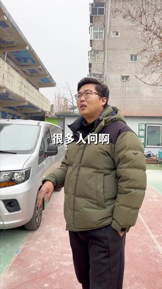 关于我们为什么要开这家1000平的骑手驿站,这条视频告诉你原因。
#外卖小哥 #外卖小姐姐 #外卖日记 #骑手日常 #外卖电动车