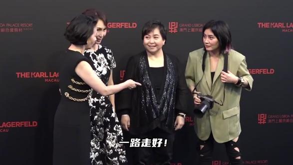 赌王千金何超蕸葬礼众星云集,一生未婚未育,生前最后露面脸色红润毫无病态