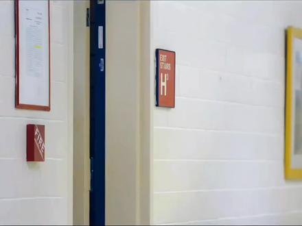 全网都在传的搞笑短剧#好剧分享 #隐姓埋名风气津门开播#唐宫奇案定档2月5日 #猪小七 #听风