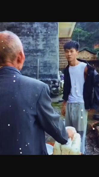 许华升酒量原来是这样练成的
#许华升