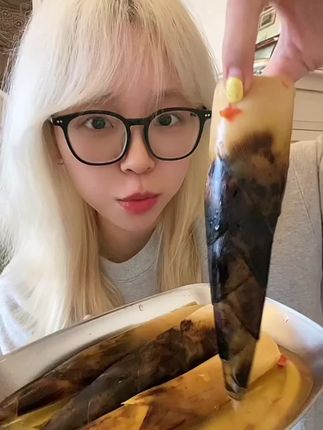 我上辈子一定是个熊猫! #手剥笋 #开胃菜 #零食 #好吃 #下酒菜