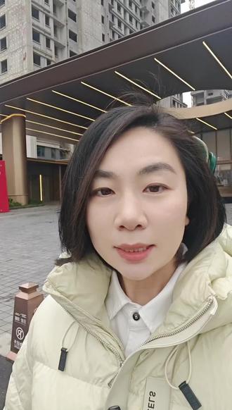 🔥火有火的道理!120万拿下四房你敢信?🤔唯一的四代住宅,性价比拉满!✨想拥有梦中情房?速来围观~#自己的小窝 #郑州买房 #房产