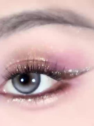 谁还不会画眼线来着?最后一次教你,一招get眼线画法!#AKF眼线胶笔#新手化妆#眼线笔#美妆