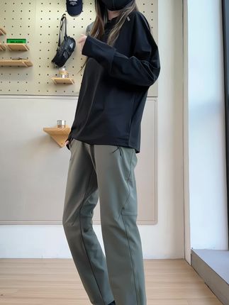 户外的穿搭灵魂!谁还没有这条裤子 超显腿长显腿瘦的裤子#速干裤 #工装裤 #显瘦裤子 #户外徒步 #平替