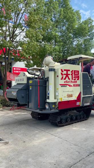 送货上门 🎉🎉🎉 沃得跨区增强版125马力、2.1米割台、85变速箱,割得好割得快 👍 #沃得农机 #收割机 #沃得收割机