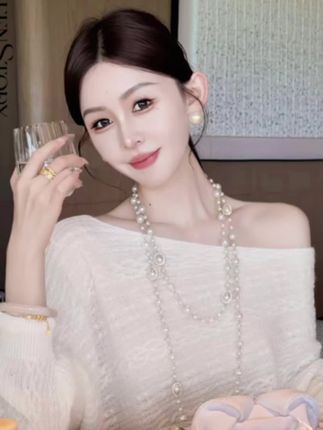 余潇潇【知性女神】慵懒氛围感羊毛马海毛混纺一字领套头针织衫#精致穿搭 #甜美穿搭 #轻奢女装 #高级穿搭 #约会穿搭