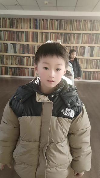 雪地里的小画家#幼儿园日常 #每天学习一点点 #