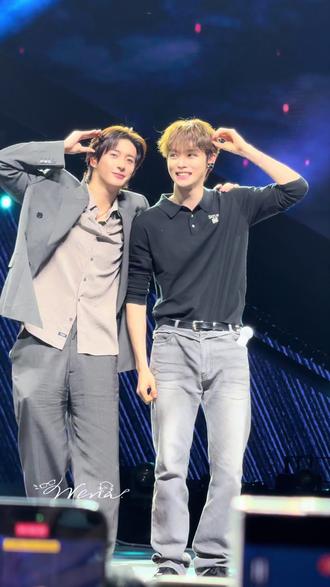 big guy💪👌
一直想让成灿拍这个cha 没想到彩排的时候真的做了 当时全场都在叫 哎 3799吧对#riize #拉椅子 #郑成灿 #李灿荣anton #成灿荣