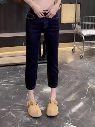 唐芯媛早秋新款时尚洋气直筒牛仔裤女微胖大码弹力显瘦八分烟管裤#直筒裤 #牛仔裤 #烟管裤 #显瘦裤子 #百搭裤子