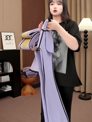 1. 面料舒服不起球!!#源头实力厂家 #高级感穿搭 #裤子 秋冬加绒微喇裤