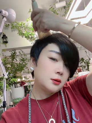 放下执念,拥抱当下,善待自己🌹🌹