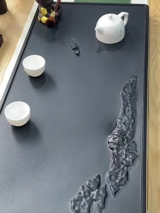 山高自有客行路,水深自有渡船人。纯天然乌金石雕刻石茶盘江船。#茶生活 #石茶盘 #茶具 #原创 #雕刻