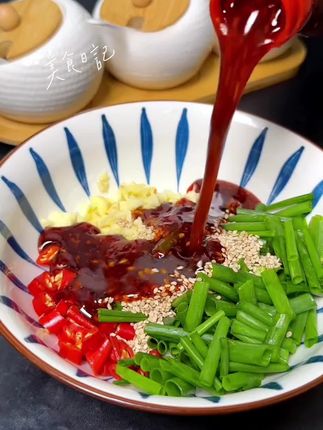 #美食 #油泼辣子#又香又辣#太好吃了 #太香啦