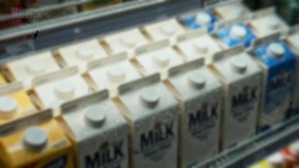 5个经济学冷知识:一瓶牛奶可乐带你看懂世界运转逻辑 。用经济学原理解释日常生活中那些看似不合理的现象。《牛奶可乐经济学》是康奈尔大学教授罗伯特·弗兰克的经典著作 #经济学 #商业思维 #认知觉醒 #涨知识 #经济学思维