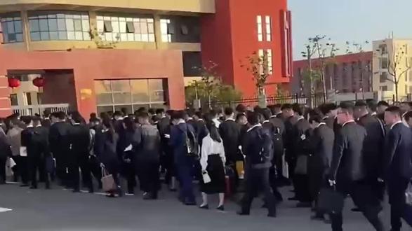 26广东事业单位公告创死所有人,主打一个极限拉扯又给了机会,真的把考编人拿捏的死死的...#事业单位考试#备考攻略#经验分享