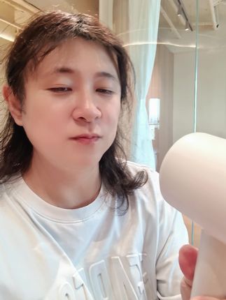 负离子吹风机