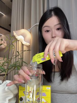 不爱喝水的姐妹!!试试这个柠檬液!!打开新世界大门!!!#不爱喝水 #柠檬水 #种草
