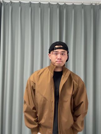 回复 @ooohl的评论 小几十拿下的超重工夹克!!上身秒变双开门#男友穿搭 #休闲穿搭 #男生穿搭 #外套穿搭 #夹克外套