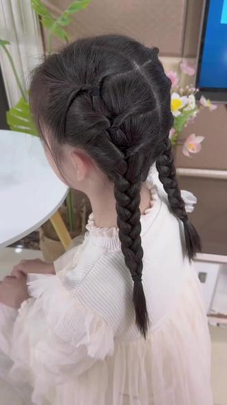早起五分钟,给女儿扎个简单好看还收碎发的上学发型#发圈头绳 #头饰发饰 #小女孩简单发型扎 #儿童编发 #手残党也能学会的发型