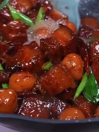 就这包红烧料,厨房小白都能做出好吃的红烧排骨,酱香浓郁,特别 下饭