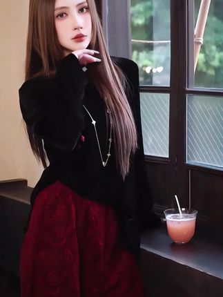 治愈所有的情绪,就是努力搞钱~#高级感穿搭#新中式穿搭 #国风古韵 #时尚洋气百搭 #显瘦穿搭 #时髦精