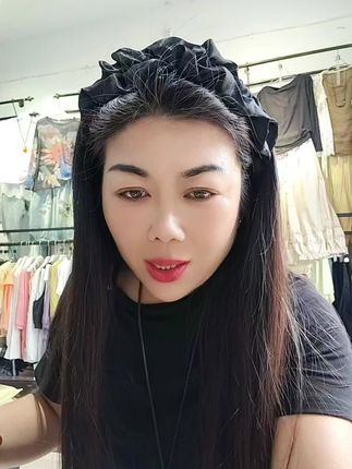 平遥春梅女装搭配#头发干枯毛躁 #防脱控油去屑#喜欢记得点赞加关注