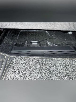 大众帕萨特迈腾B8CC凌渡宝来朗逸速腾改装内饰座椅下出风口保护罩