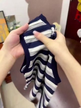 #夏季穿搭 #面料舒适透气 #婴幼儿服饰 #短袖推荐 #背心穿搭 2025新款条纹无袖上衣时尚百搭中大童男宝宝
