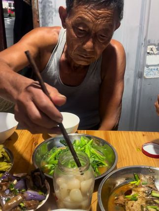 蒜头台州话叫(荞头)下饭好吃的很
