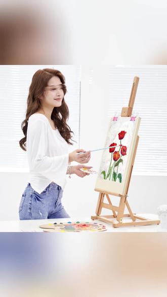 迷你画架 小桌也能变画室! #画画必备 #桌面 #手绘好物 #艺术生必备 #便携画架