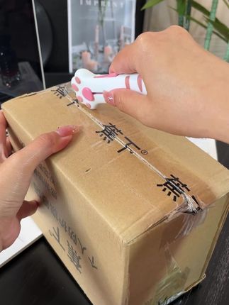 蕉下的新升级防晒口罩,到手真的有被惊艳到,不仅颜值高,关键还能防晒,戴上它也是冰冰凉凉的,一点都不会闷热,夏天出门戴它就 #防晒口罩 #蕉下防晒 #出门必备 #夏季必备 #好物推荐🔥