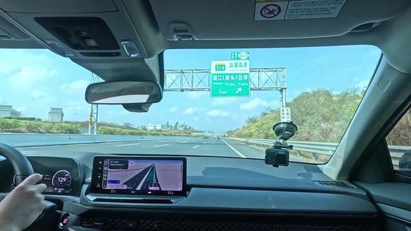 带着自行车回家过年
回湛江两天了,这次一路通畅,路况非常好。发完这条视频就卸载抖音😄
#湛江 #回家过年