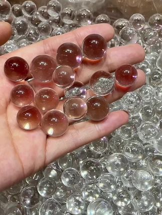天然的白水晶 像大灯泡一样美丽#天然水晶 #牛鼻孔