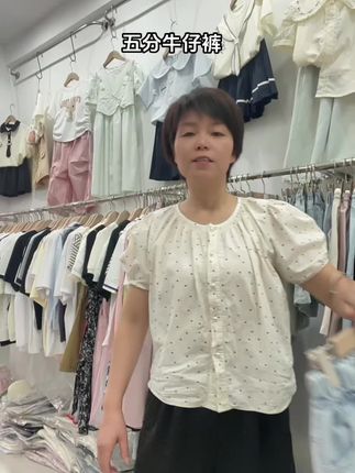 五分牛仔裤。#高品质童装 #好看的衣服都在这里